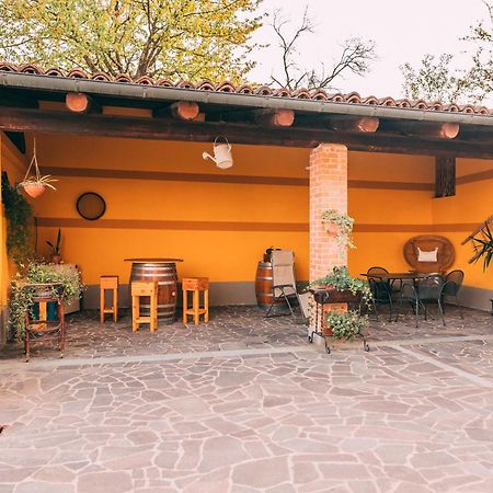 Agriturismo Cascina Barin Roddi Buitenkant foto