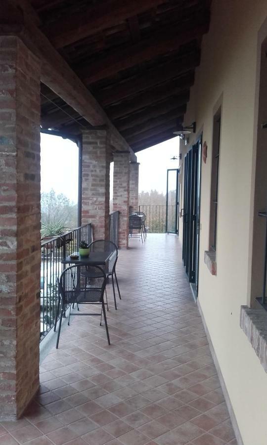 Agriturismo Cascina Barin Roddi Buitenkant foto