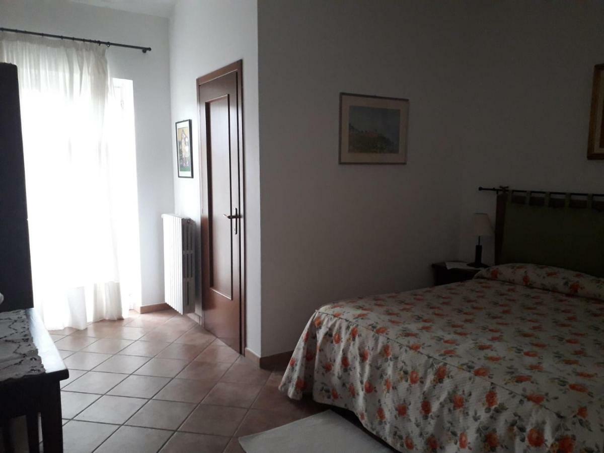 Agriturismo Cascina Barin Roddi Buitenkant foto
