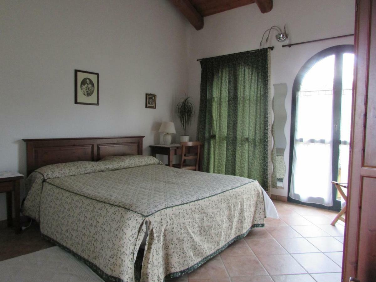 Agriturismo Cascina Barin Roddi Buitenkant foto